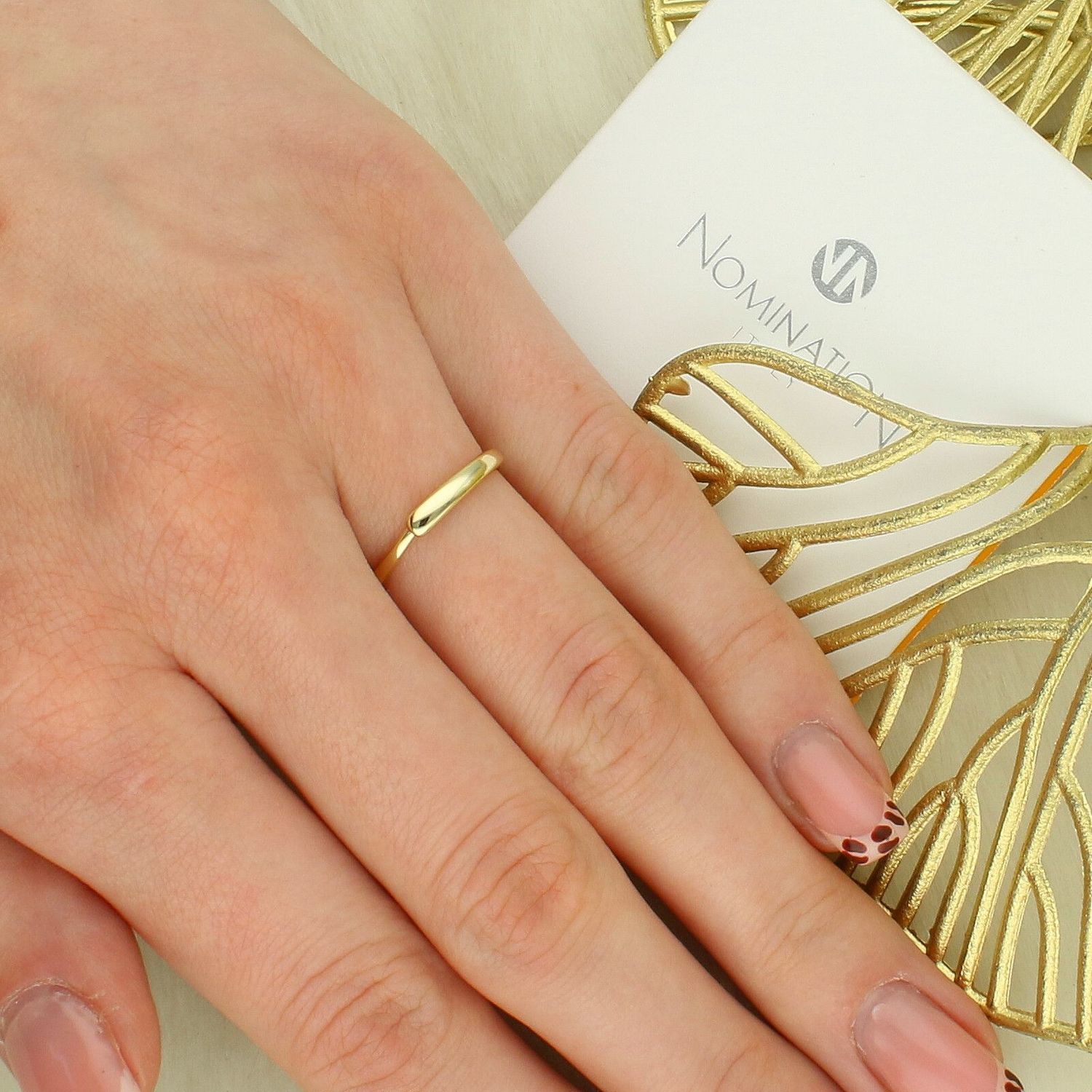 Pierścionek damski LifePoetry Nomiantion zakrzywiony kwiat z cyrkoniami pozłacany (1).jpg